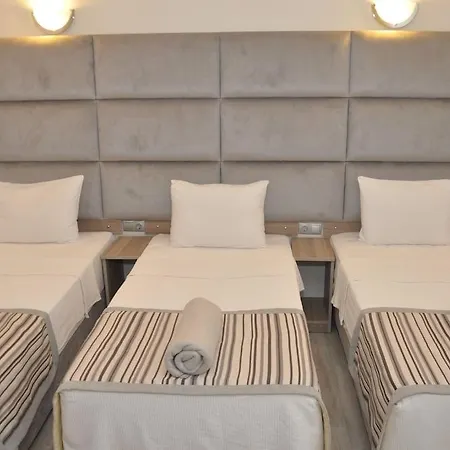 Centro Hotel 3*