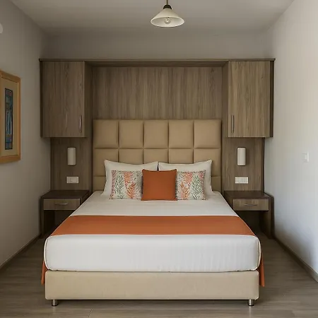 Centro Hotell 3*